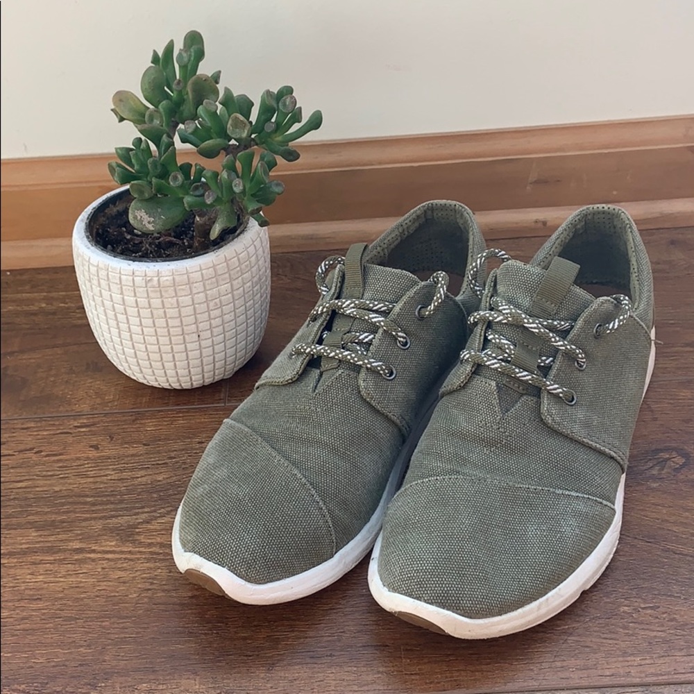 Green Toms Sneakers